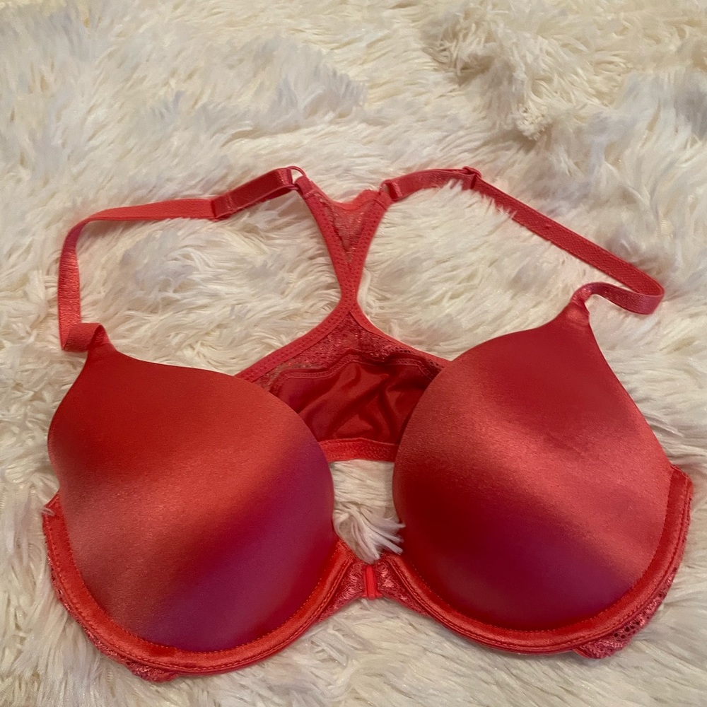 Maidenform  racer back bra